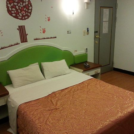 Rido Hotel Тайчжун Экстерьер фото