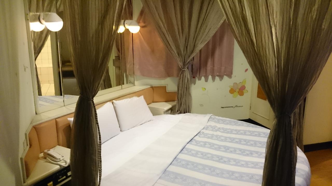 Rido Hotel Тайчжун Экстерьер фото
