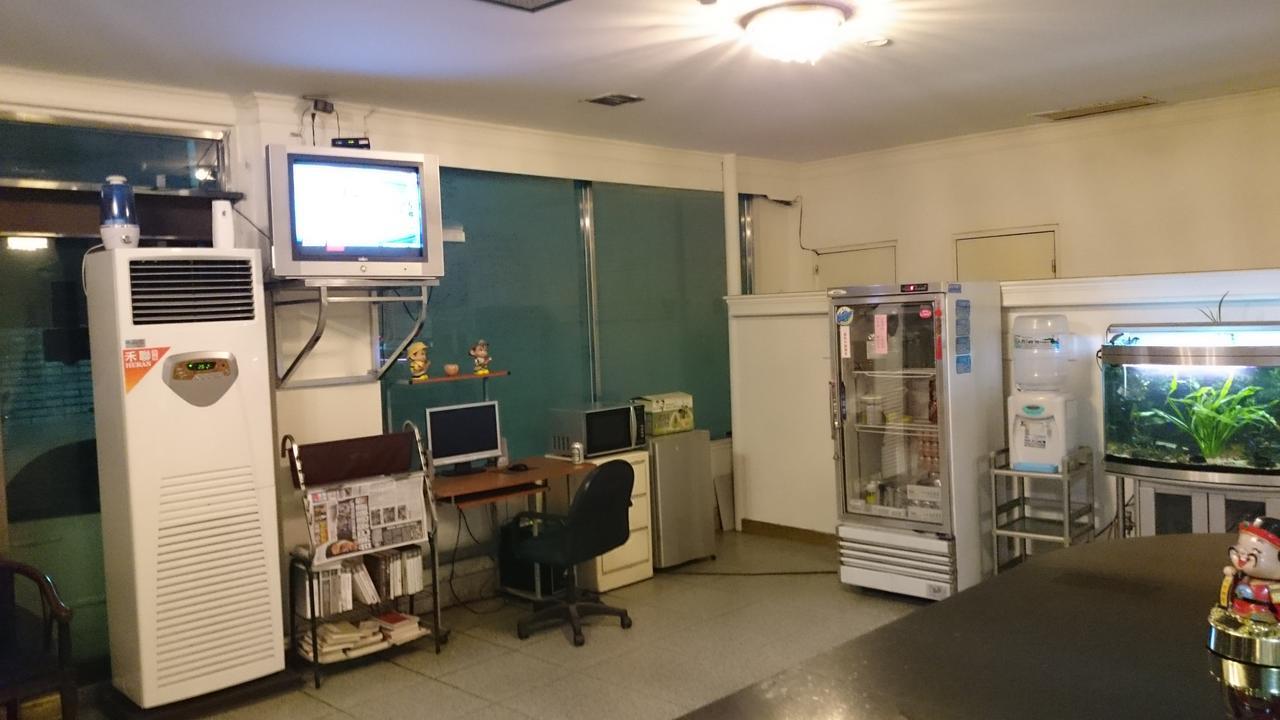 Rido Hotel Тайчжун Экстерьер фото