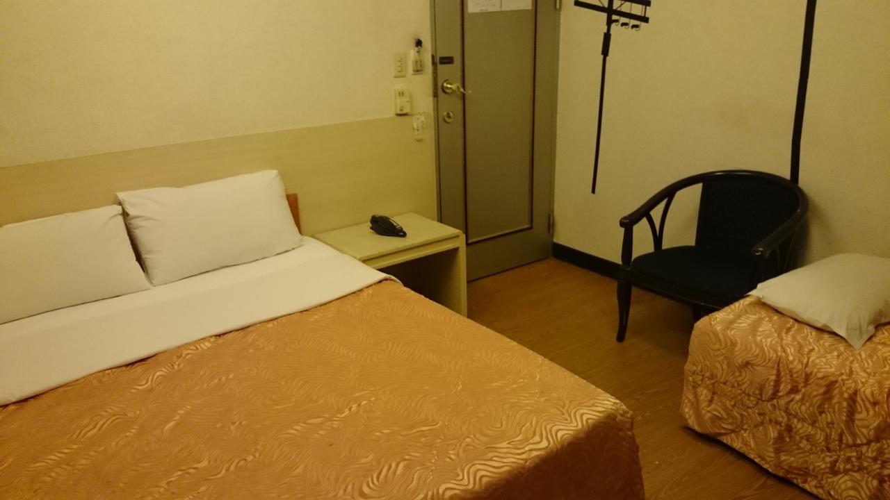 Rido Hotel Тайчжун Экстерьер фото