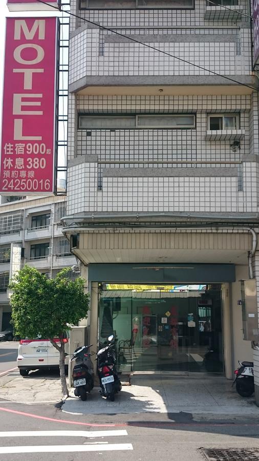 Rido Hotel Тайчжун Экстерьер фото