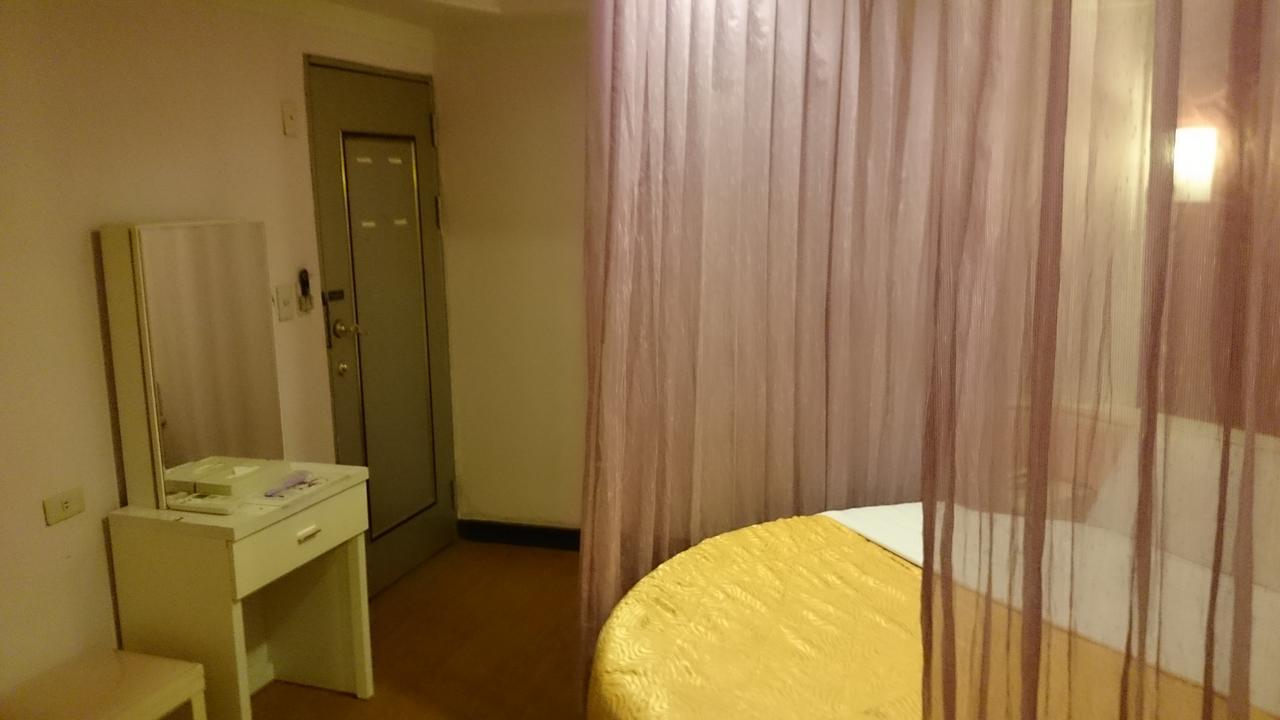 Rido Hotel Тайчжун Экстерьер фото