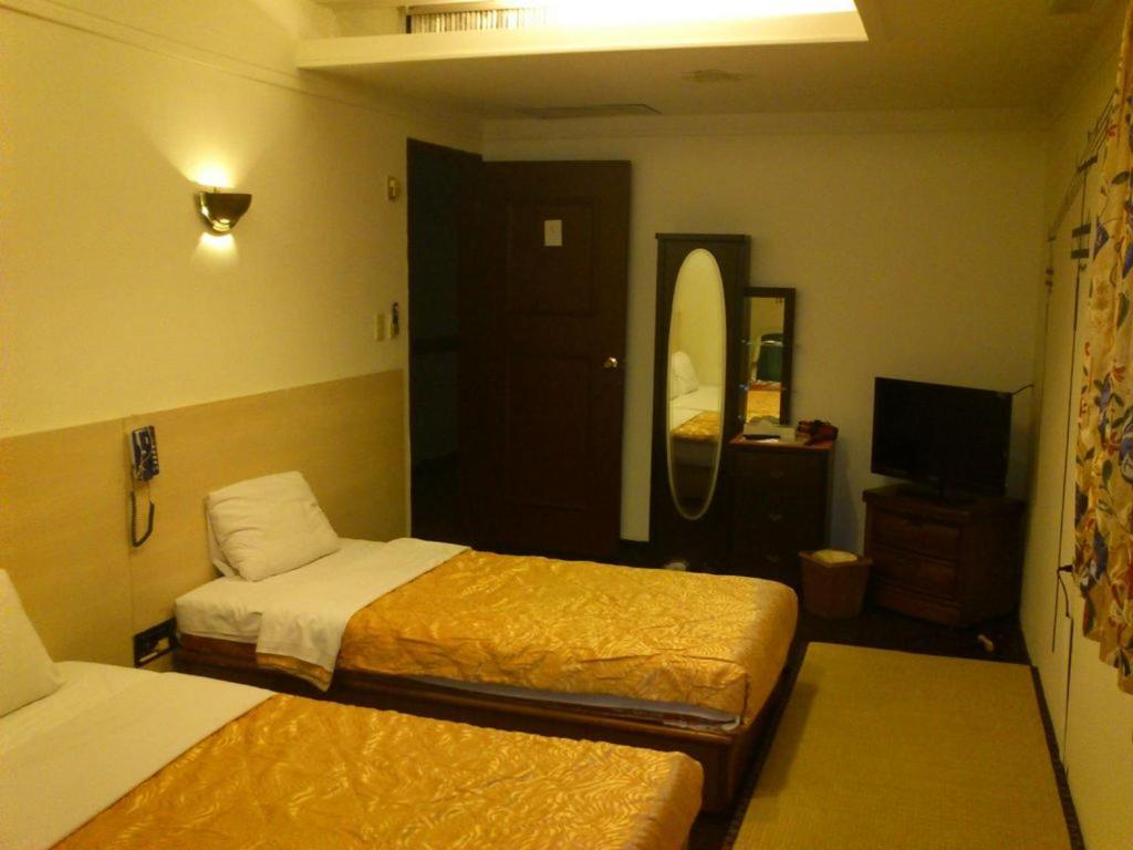 Rido Hotel Тайчжун Экстерьер фото